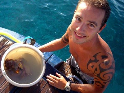 Raf and his crab.