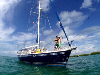 us anchored in Culebra Cay for lunch.
