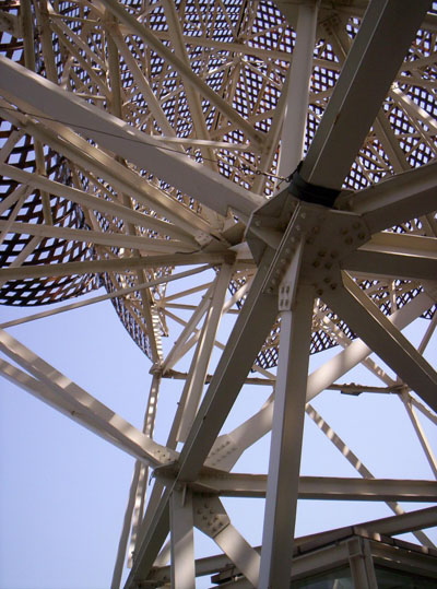 The 'fish' structure by Frank Gehry