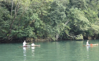 Cayucos in the Rio Dulce.